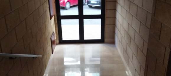 3 rooms Apartment in Taranto, Italy No. 123204 4