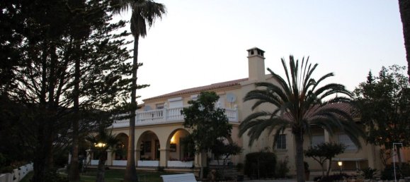 8 bedrooms Villa in Benajarafe, Spain No. 60179 3