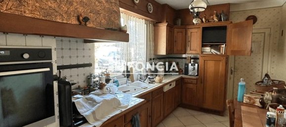 5 bedrooms House in Montbartier, France No. 309019 6