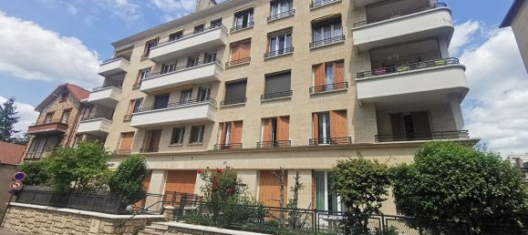 Квартира с 2 спальнями в Ангьен-ле-Бэн, Франция № 168231 4