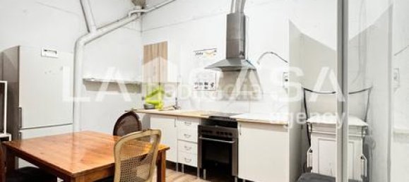  عقار تجاري في Sant Adria De Besos, Spain 219متر مربع رقم 138268 3