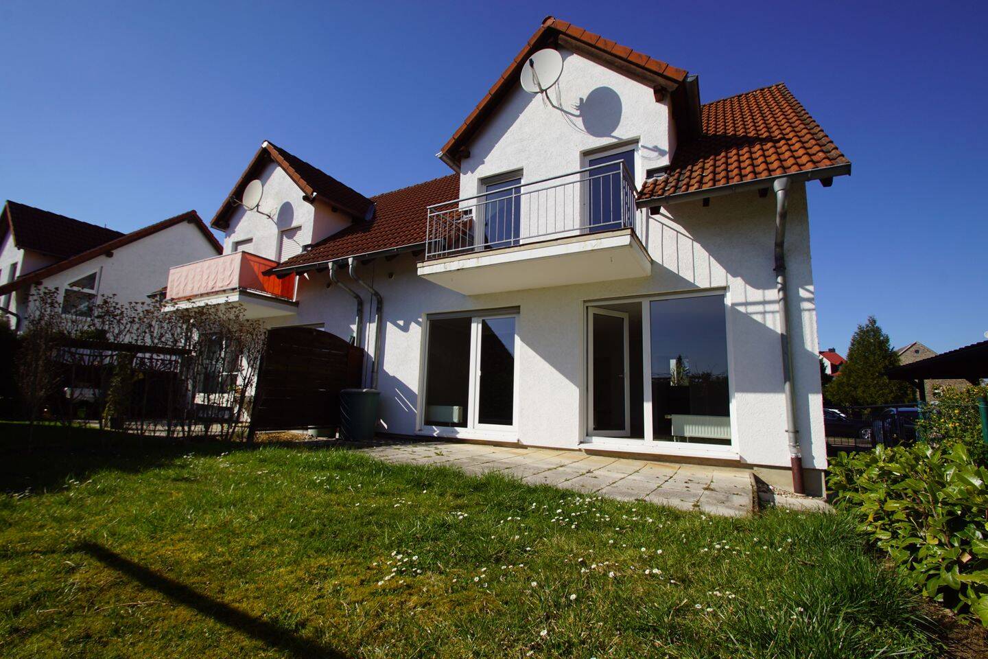 Adosado de 3 dormitorios en Saalekreis, Germany No. 163363