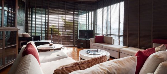 3 bedrooms Condo in Bangkok, Thailand No. 7305 7