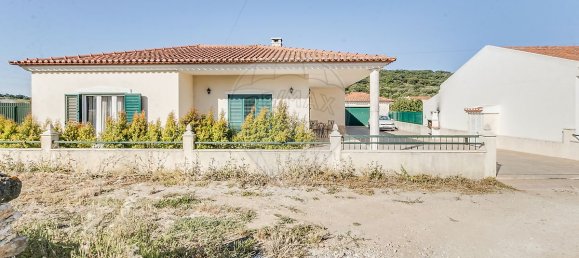 4 bedrooms House in Loures, Portugal No. 45954 44