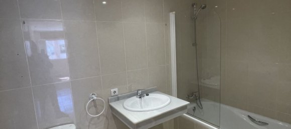 3 chambres Appartement à Marbella, Spain No. 47990 7