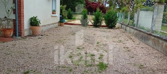 4 bedrooms House in Saint-Julien-sur-Cher, France No. 276139 20