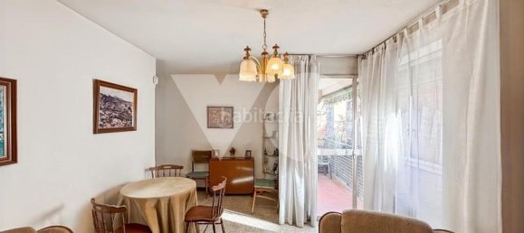 Apartamento de 2 dormitorios en Madrid, Spain No. 163013 4