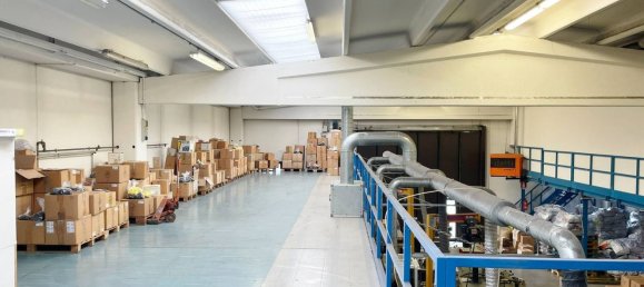 Lagerhaus in Olgiate Molgora, Italy 676m², Nr. 336452 10