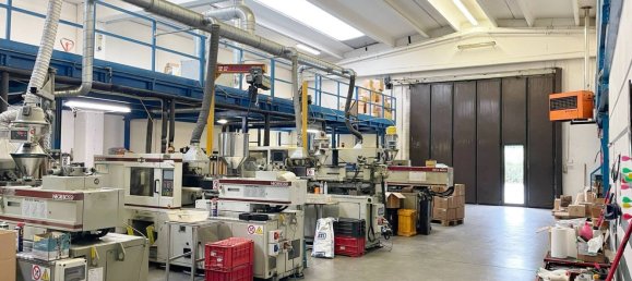 Lagerhaus in Olgiate Molgora, Italy 676m², Nr. 336452 6