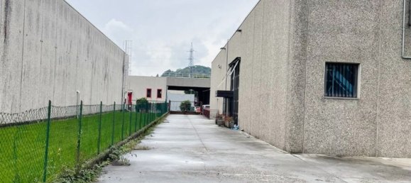 Lagerhaus in Olgiate Molgora, Italy 676m², Nr. 336452 13
