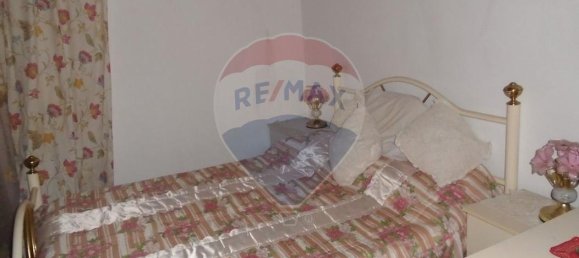 2 bedrooms House in Oura, Portugal No. 169611 2