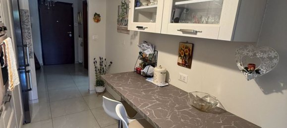 4 bedrooms Apartment in Pomezia, Italy No. 321606 6