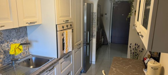 4 bedrooms Apartment in Pomezia, Italy No. 321606 4