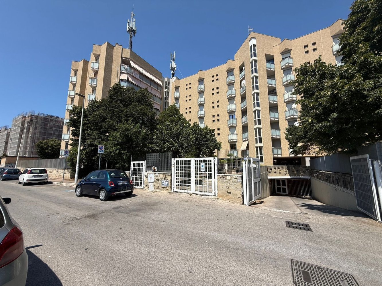 4 bedrooms Apartment in Pomezia, Italy No. 321606