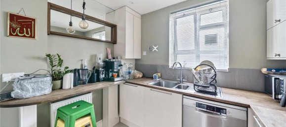 1 bedroom Apartment in London, United Kingdom No. 7656 7