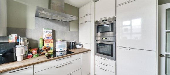 1 bedroom Apartment in London, United Kingdom No. 7656 11