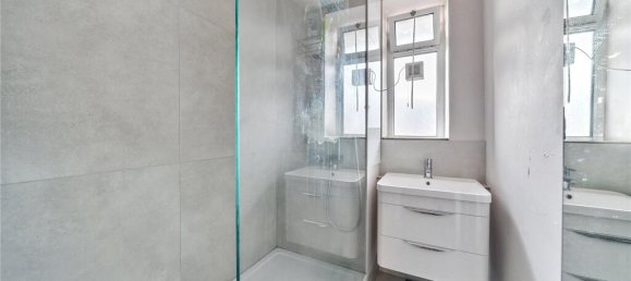 1 bedroom Apartment in London, United Kingdom No. 7656 6