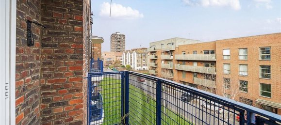 1 bedroom Apartment in London, United Kingdom No. 7656 3