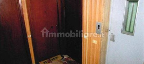 2 bedrooms Apartment in Corsico, Italy No. 4498 2