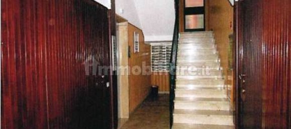 2 bedrooms Apartment in Corsico, Italy No. 4498 3