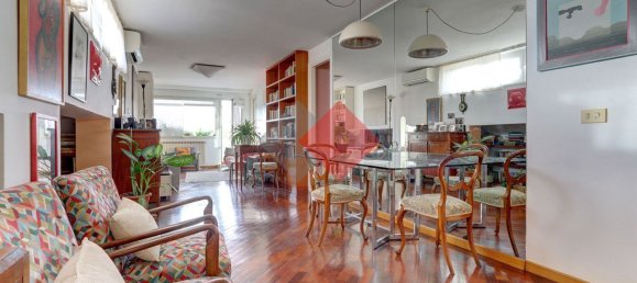 3 rooms Apartment in Rome, Italy No. 46267 20