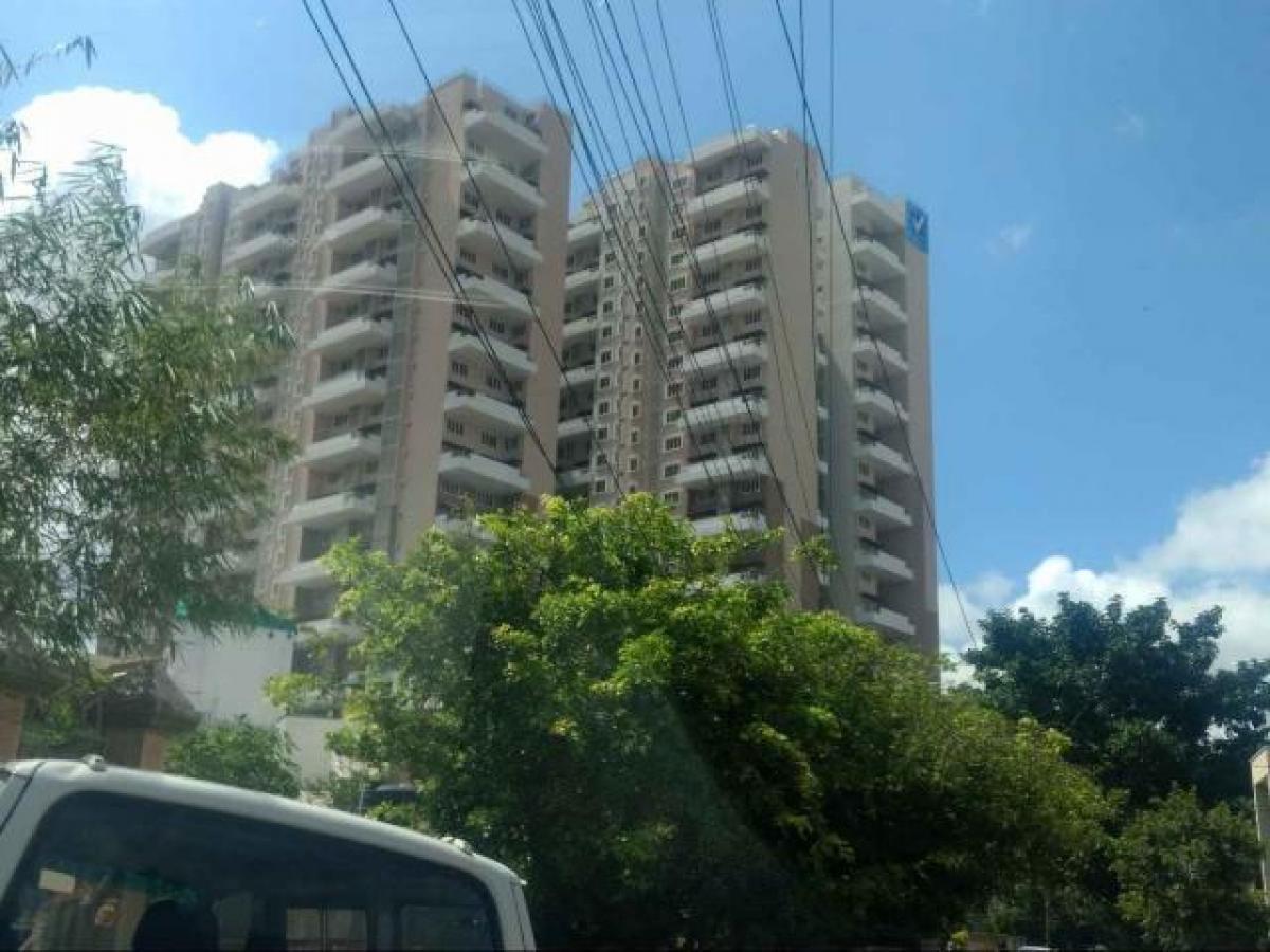 Casa de 3 dormitorios en Bangalore, India No. 44034