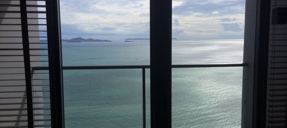 Studio in the Condo in Pattaya, Thailand No. 612 4