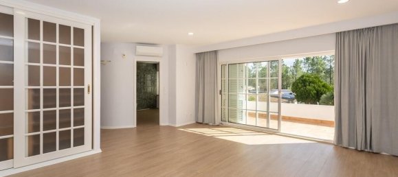 5 bedrooms House in Corroios, Portugal No. 132246 18