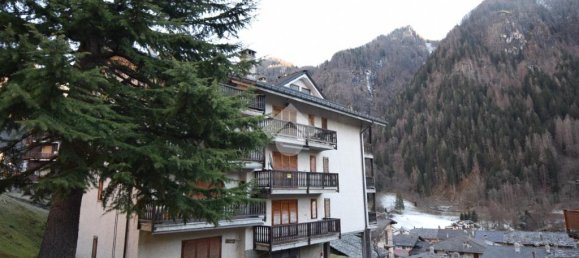 2 Schlafzimmer Wohnung in Carona, Italy, Nr. 159868 28