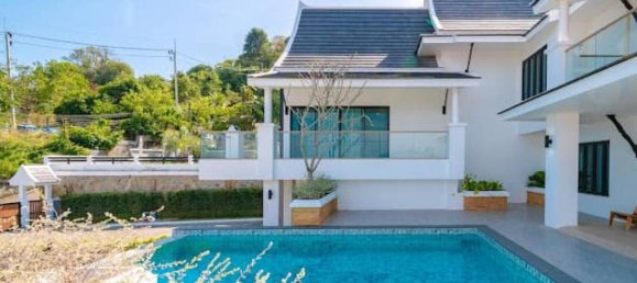 Вилла с 4 спальнями в Раваи, Таиланд № 26866 10