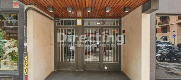 Apartamento de 3 dormitorios en Madrid, Spain No. 98408 2