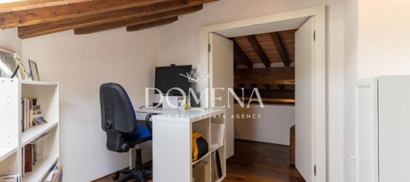 3 غرف نوم شقة في Siena, Italy رقم 269649 49