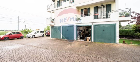 2 bedrooms Apartment in Brescello, Italy No. 282267 17