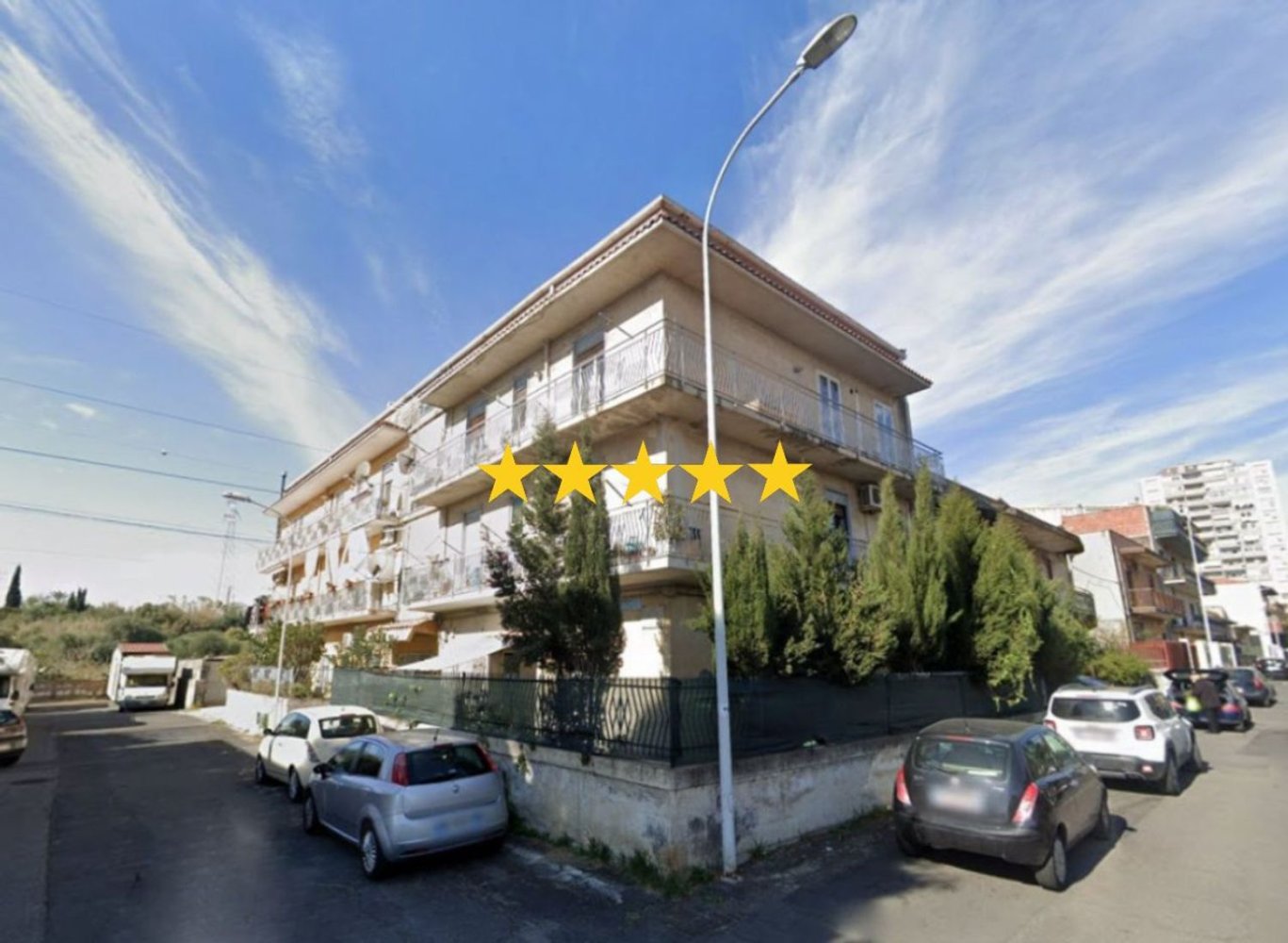 5 rooms Apartment in Catania, Italy No. 204956