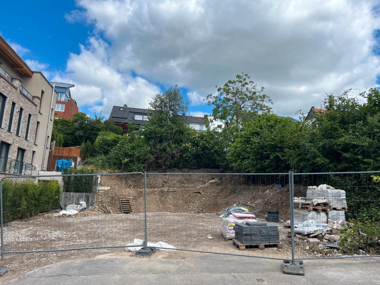  Land in Bergisch Gladbach, Germany No. 289945