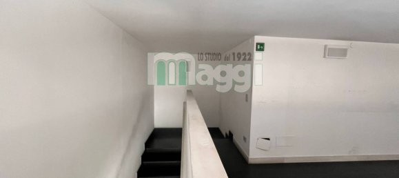 2 rooms Commercial property in Milan, Italy No. 323720 14