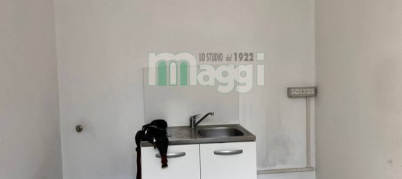 2 rooms Commercial property in Milan, Italy No. 323720 24