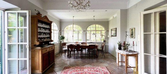 Villa de 9 habitaciónes en Perchtoldsdorf, Austria No. 188020 4