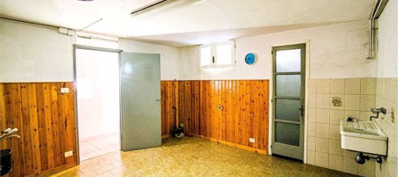 Квартира с 2 комнатами в Падерно Дуньяно, Италия № 11301 18