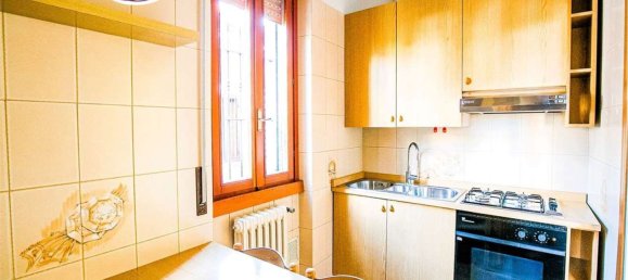 Квартира с 2 комнатами в Падерно Дуньяно, Италия № 11301 6