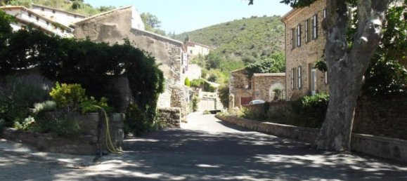 4 bedrooms House in Greffeil, France No. 16963 6