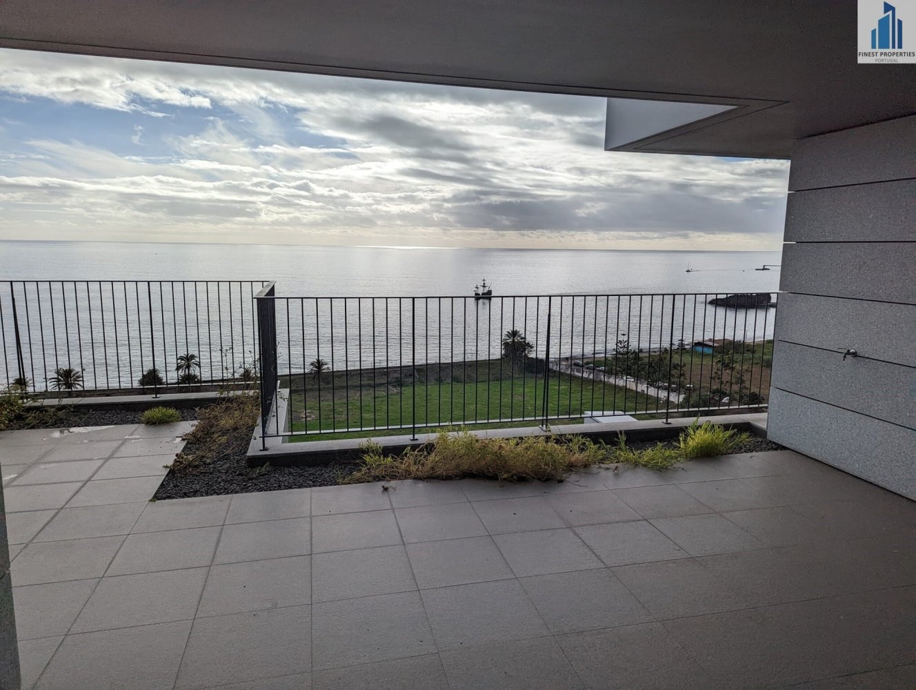 3 bedrooms Apartment in Funchal, Portugal No. 115981
