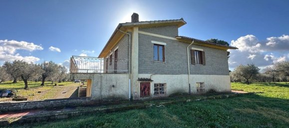 7-Zimmer Villa in Canale Monterano, Italy, Nr. 206971 8