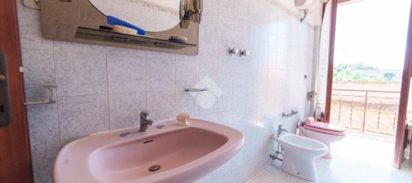 Apartamento de 2 dormitorios en Tarquinia, Italy No. 285998 18