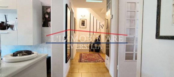 8-salle Villa à Carrara, Italy No. 193332 11