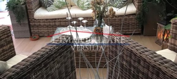 8-salle Villa à Carrara, Italy No. 193332 33