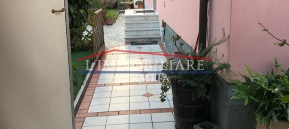 8-salle Villa à Carrara, Italy No. 193332 32