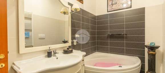 4-salle Villa à Rome, Italy No. 31700 36