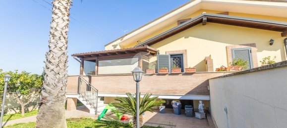 4-salle Villa à Rome, Italy No. 31700 3