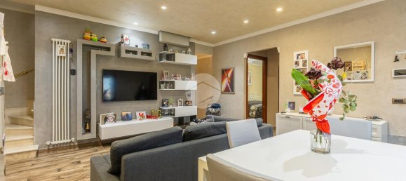 4-salle Villa à Rome, Italy No. 31700 10